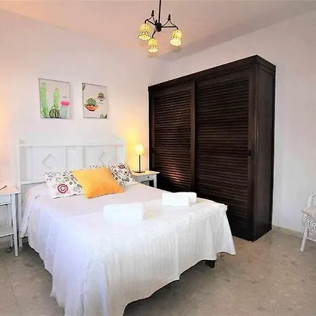 펜션 Casa Alejandra Con Terraza Y Barbacoa! *