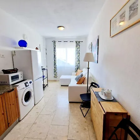 Casa Alejandra Con Terraza Y Barbacoa Holiday home *
